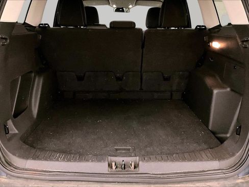 Used 2018 Ford Escape SE image 33