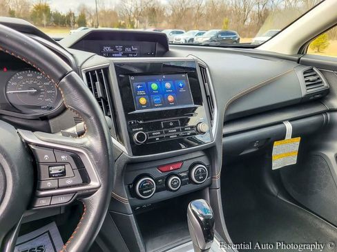 Used 2023 Subaru Crosstrek 2.0i Premium image 23