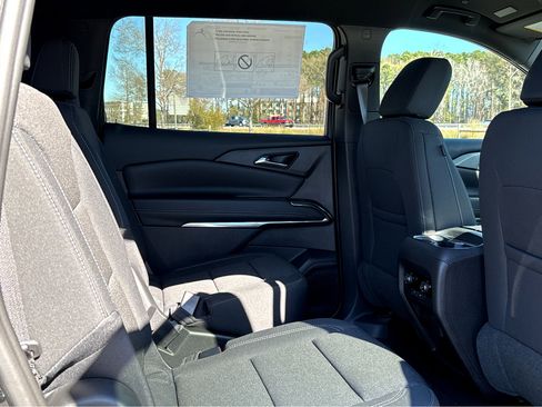 New 2026 Chevrolet Traverse LT w/ Midnight/Sport Edition image 12