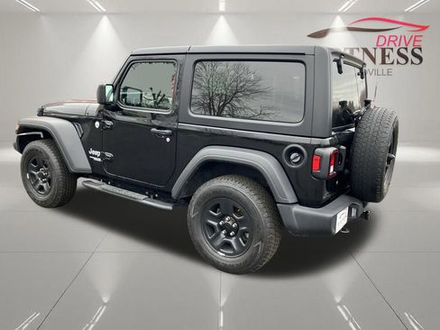 Used 2021 Jeep Wrangler Sport AWD/4WD image 4