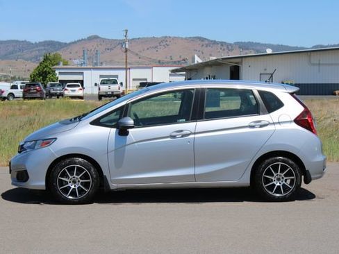 Used 2019 Honda Fit LX image 2