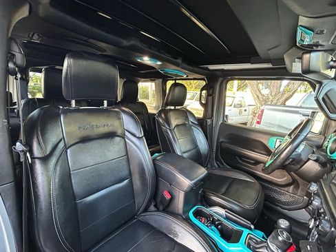 Certified 2021 Jeep Wrangler Unlimited Sahara image 28