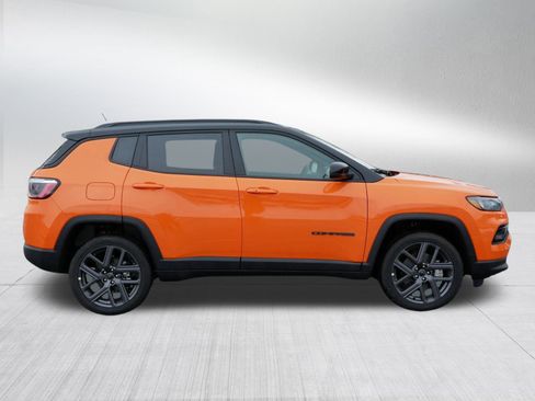 New 2026 Jeep Compass Limited w/ Sun, Sound & Navigation Group image 8