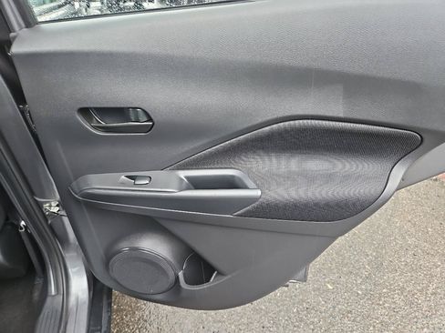 Used 2023 Nissan Kicks S FWD image 18