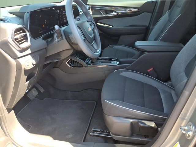 Used 2024 Chevrolet TrailBlazer LT FWD image 19