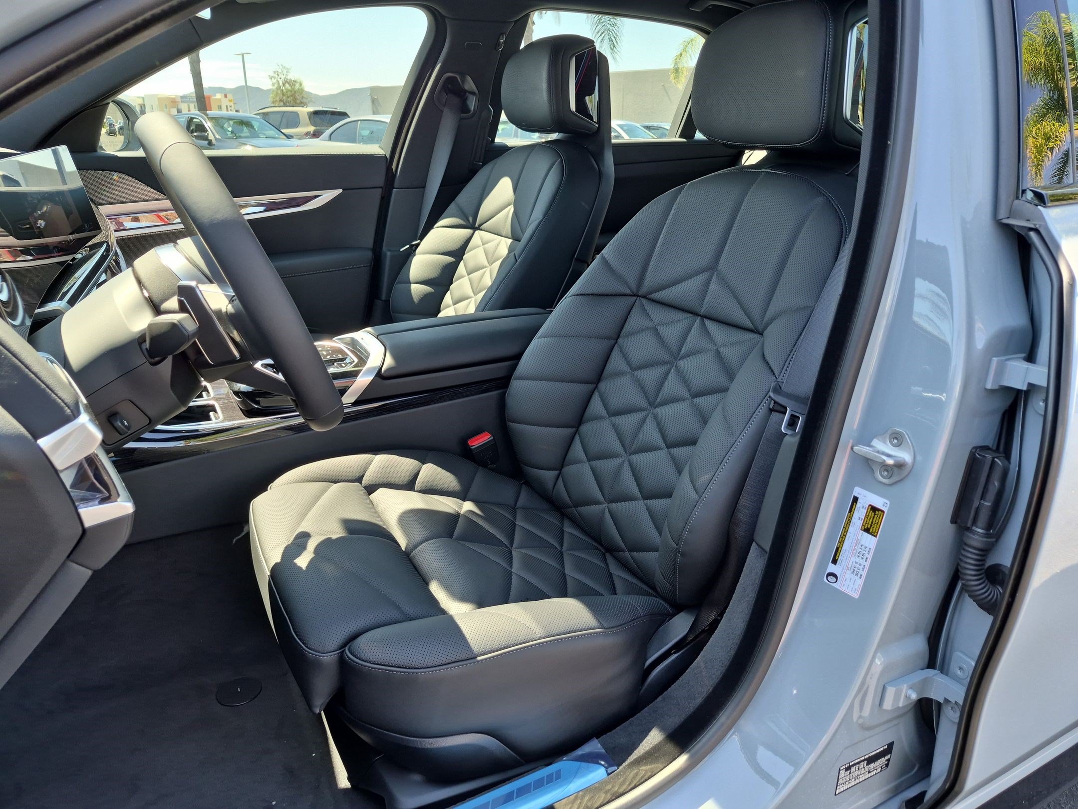 New 2026 BMW 740i w/ Premium Package RWD image 16