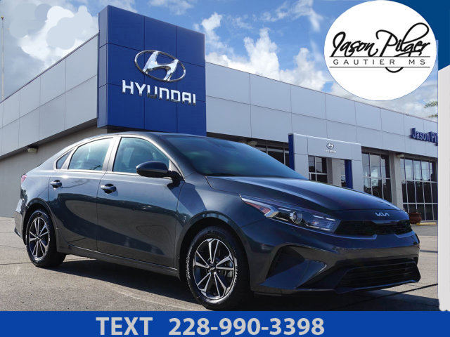 Used 2023 Kia Forte LXS FWD image 1