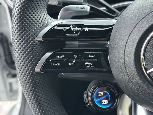 Used 2022 Mercedes-Benz SL 63 AMG 4MATIC image 18