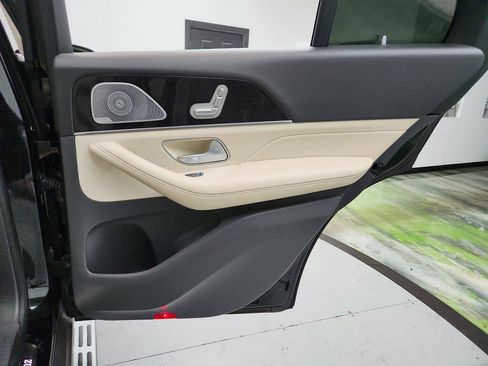 Used 2020 Mercedes-Benz GLE 350 image 32