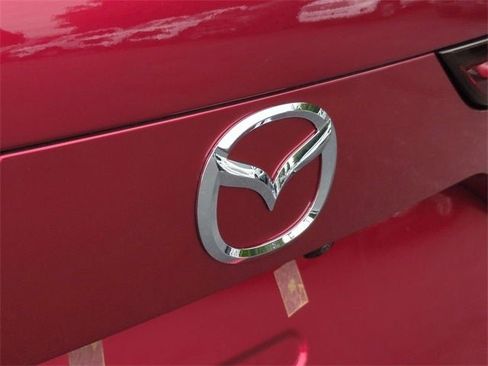 New 2024 MAZDA CX-90 Plug-In Hybrid w/ Preferred image 31