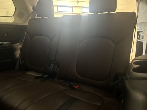 Certified 2023 Honda Pilot Elite image 27