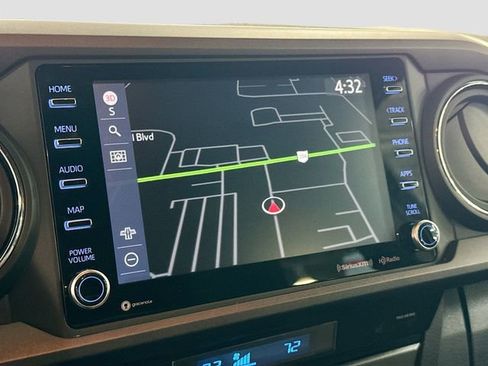 Used 2023 Toyota Tacoma TRD Sport w/ Advanced Technology Package image 14