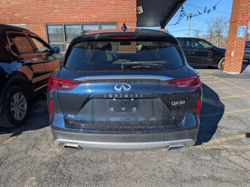 Used 2022 INFINITI QX50 Essential image 6