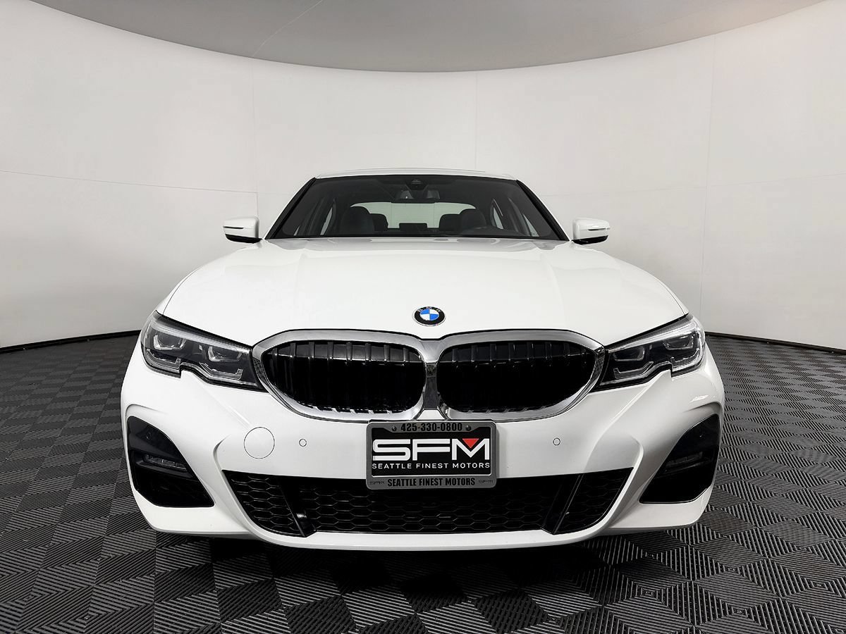 Used 2019 BMW 330i xDrive Sedan AWD/4WD image 4