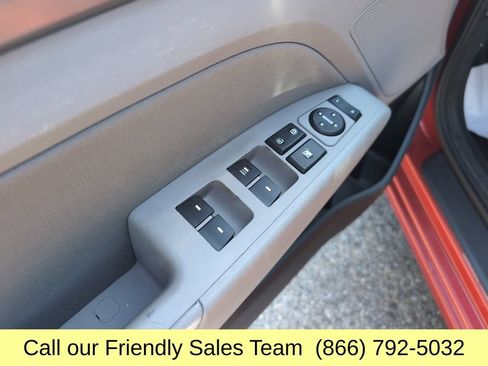 Used 2020 Hyundai Elantra SEL FWD image 12