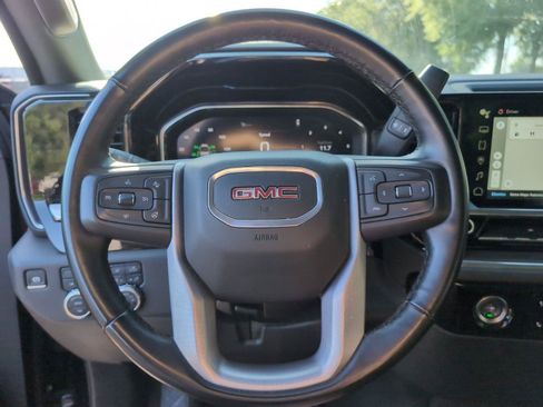Used 2024 GMC Sierra 1500 SLT AWD/4WD image 28