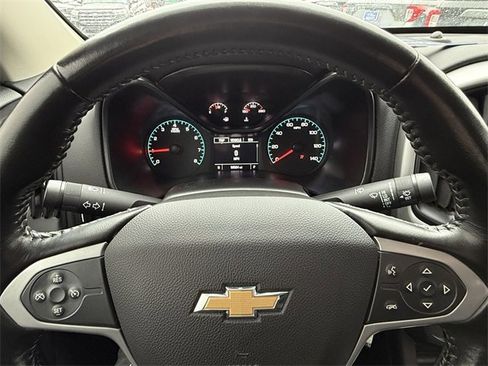 Used 2021 Chevrolet Colorado LT w/ LT Convenience Package image 17