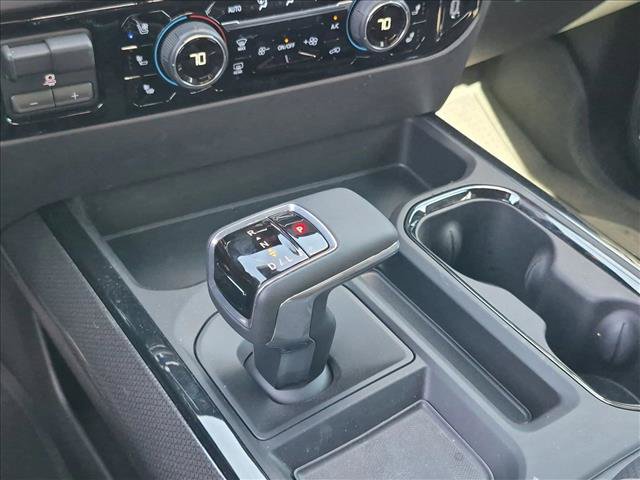 Used 2025 Chevrolet Silverado 1500 ZR2 w/ Technology Package AWD/4WD image 10