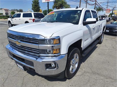 Used 2015 Chevrolet Silverado 2500 LT w/ LT Convenience Package RWD image 18