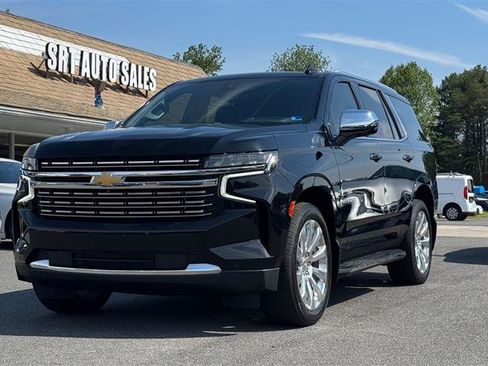 Used 2021 Chevrolet Tahoe Premier w/ Premium Package AWD/4WD image 2