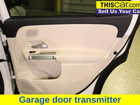 Used 2024 Mercedes-Benz GLB 250 image 30