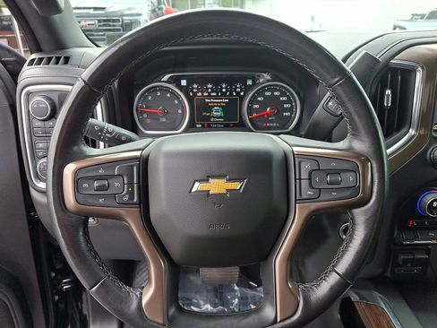 Certified 2022 Chevrolet Silverado 1500 High Country image 17