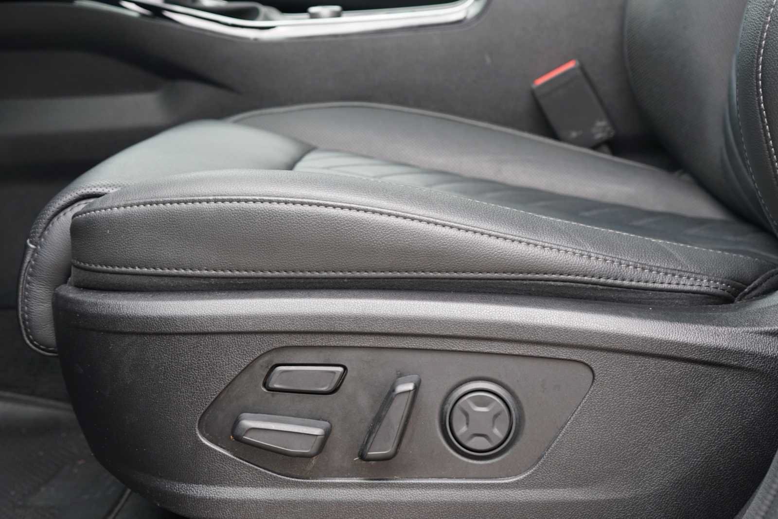 Certified 2024 Kia Sorento SX Prestige AWD/4WD image 18