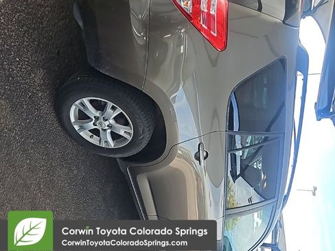 Used 2011 Toyota RAV4 4WD image 3