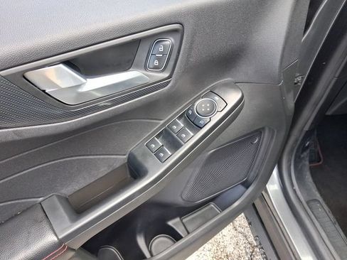 Used 2023 Ford Escape ST-Line w/ Tech Pack #1 FWD image 14