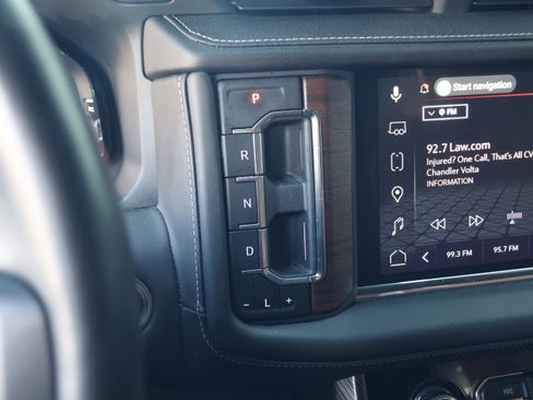 Used 2023 GMC Yukon XL Denali Ultimate image 25