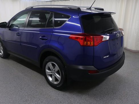Used 2015 Toyota RAV4 XLE AWD/4WD image 5