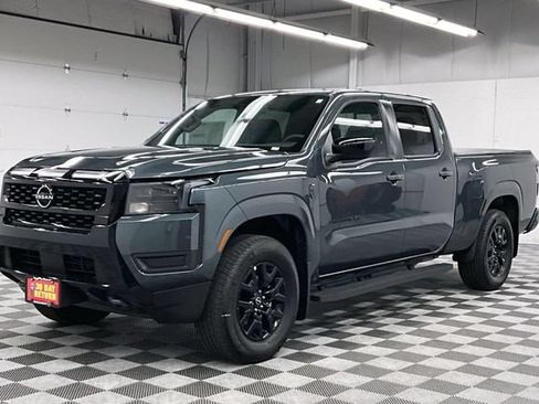 New 2027 Nissan Frontier SV w/ SV Convenience Package AWD/4WD image 2