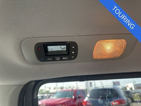 Used 2023 Honda Odyssey Touring image 29