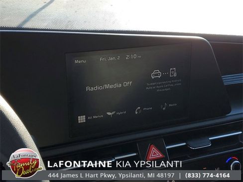 Certified 2025 Kia Niro LX image 20