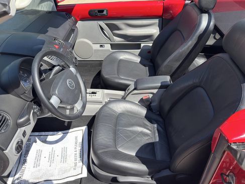 Used 2005 Volkswagen Beetle GLS image 28
