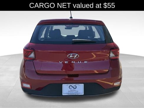 Used 2023 Hyundai Venue SE FWD image 6