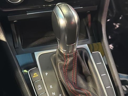 Used 2019 Volkswagen GTI Rabbit Edition image 26