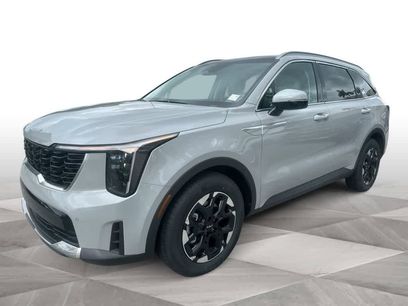 Certified 2024 Kia Sorento S w/ Panoramic Sunroof Package