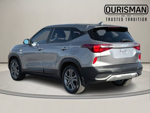 Used 2023 Kia Seltos LX image 4