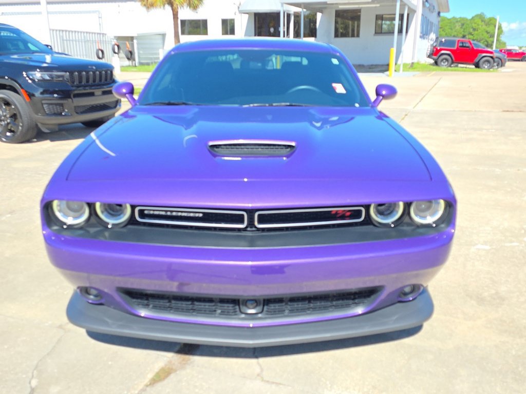 Certified 2023 Dodge Challenger R/T w/ Plus Package RWD image 8