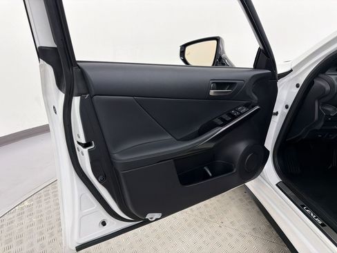 Used 2025 Lexus IS 300 w/ Comfort Package RWD image 28
