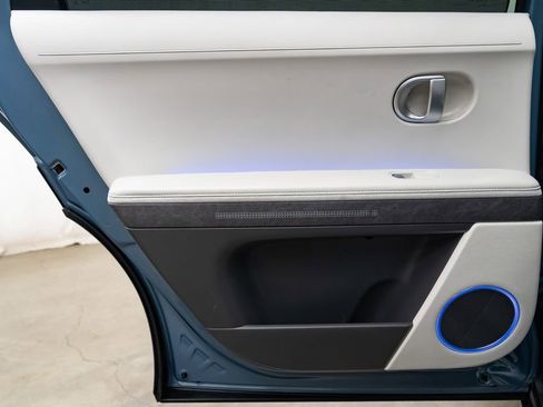 Used 2024 Hyundai Ioniq 5 Limited image 26