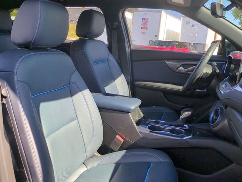 Certified 2022 Chevrolet Blazer RS w/ Enhanced Convenience Package image 29