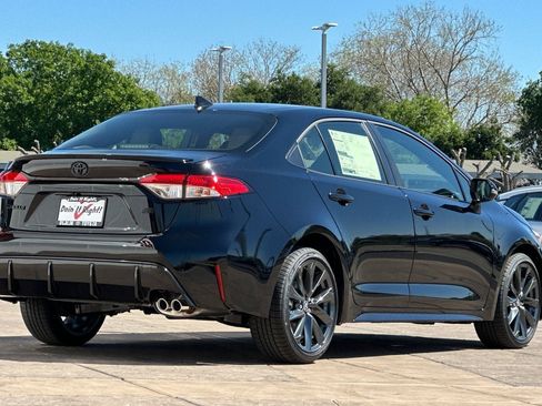 New 2026 Toyota Corolla SE image 4