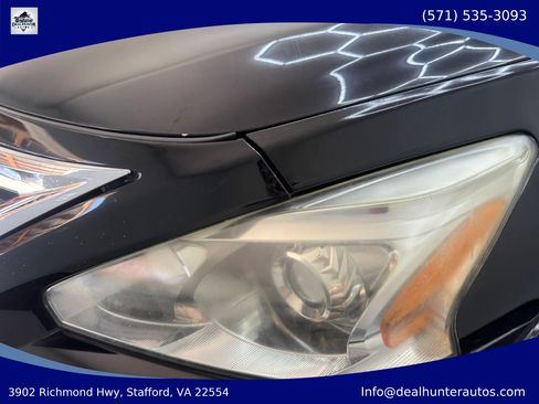 Used 2015 Nissan Altima 2.5 SL w/ Technology Package FWD image 6