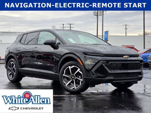 New 2026 Chevrolet Equinox EV LT image 1