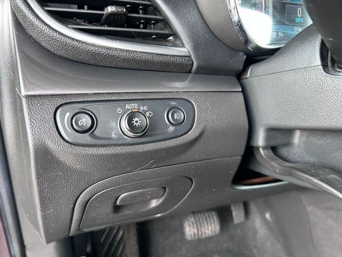 Used 2017 Buick Encore Preferred AWD/4WD image 18