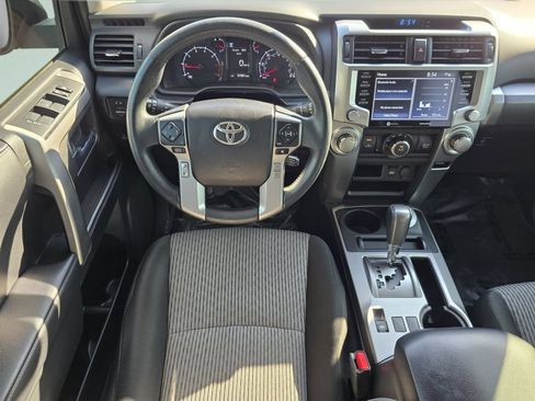 Used 2022 Toyota 4Runner SR5 AWD/4WD image 30