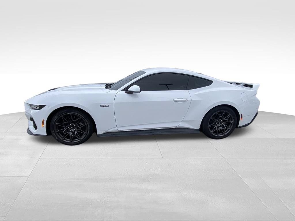 Used 2024 Ford Mustang GT Premium w/ GT Performance Package RWD image 6
