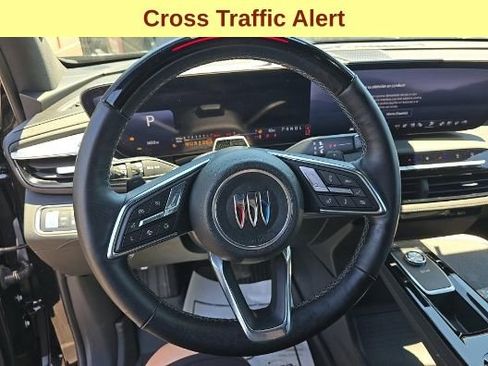 Used 2025 Buick Enclave Avenir w/ Super Cruise Package AWD/4WD image 11